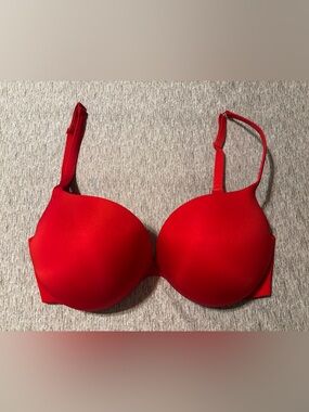 Red SKIMS ULTIMATE TEARDROP PUSH-UP BRA 36DD